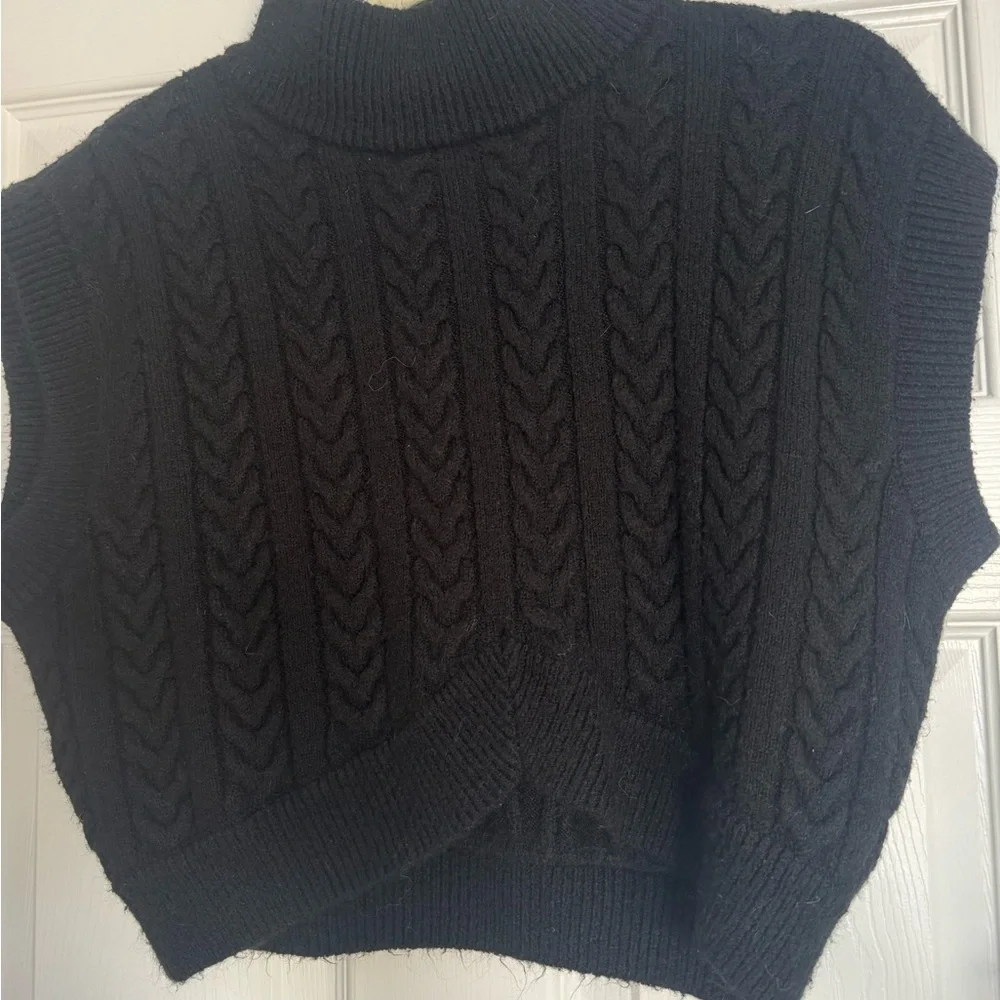 Vici Black Cable Knit Women's Sweater - Picture 4 of 7